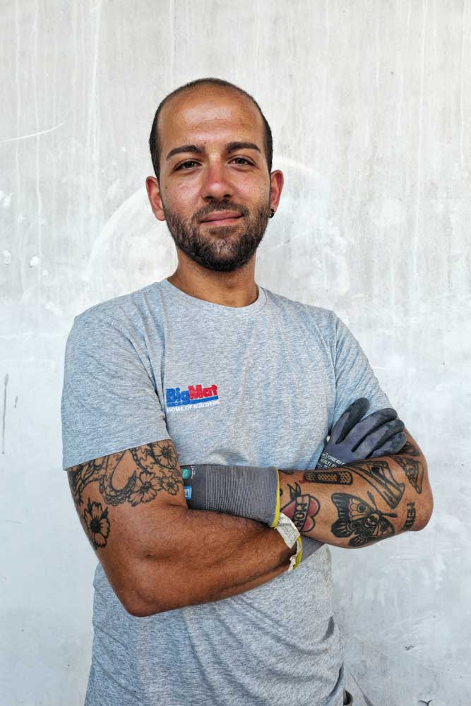 Nicholas, magazziniere